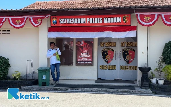 Thumbnail Berita - Gagal Berangkat, Puluhan Jemaah Calon Haji Furoda Laporkan Ladima ke Polres Madiun