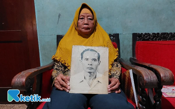 Foto Soetari janda mendiang pejuang perintis kemerdekaan, Rawan. (Foto: Husni Habib/Ketik.co.id)