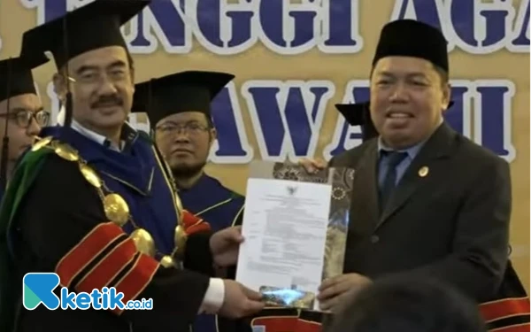 Ketua STAI Al-Jawami Bandung Deding Ishak Resmi Diangkat Jadi Guru Besar Ilmu Kebijakan Pendidikan