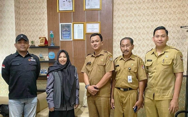 Foto Kawal akurasi data pemilih, Bawaslu Jember Divisi Pencegahan, Parmas dan Humas kerjasama dengan Dispendukcapil (Foto: Bawaslu Jember)