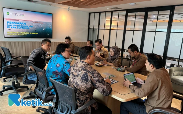 Foto Rapat bersama Pemkab Sumbawa dengan Kemenparekraf RI di Jakarta, Rabu (21/8/2024). (Foto: Naufal/Ketik.co.id)