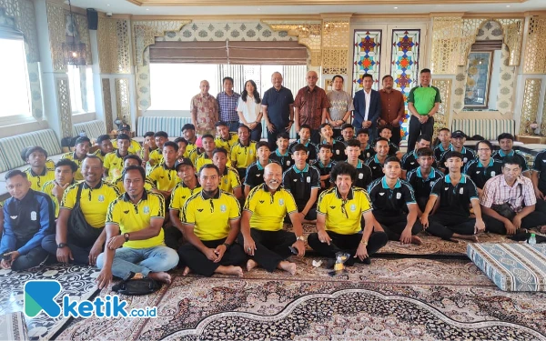 Cabor Sepakbola dan Futsal Mulai Berangkat ke PON XXI Aceh-Sumut, Ketua KONI Jatim: Senang Lihat Kekuatan Dua Tim