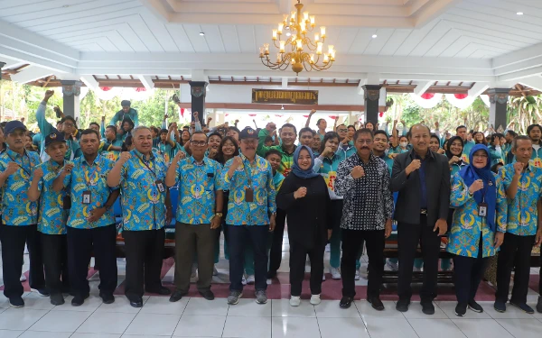 Foto Sebanyak 161 atlet asal Sleman dilepas oleh Bupati Sleman Kustini, Minggu 25 Agustus 2024 untuk bertanding pada Pekan Olahraga Nasional (PON) XXI Aceh-Sumut. (Foto: Humas Pemkab Sleman/Ketik.co.id)