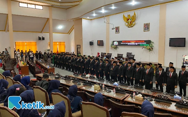 Resmi Dilantik, Berikut Nama-nama 45 Anggota DPRD Sampang 2024-2029