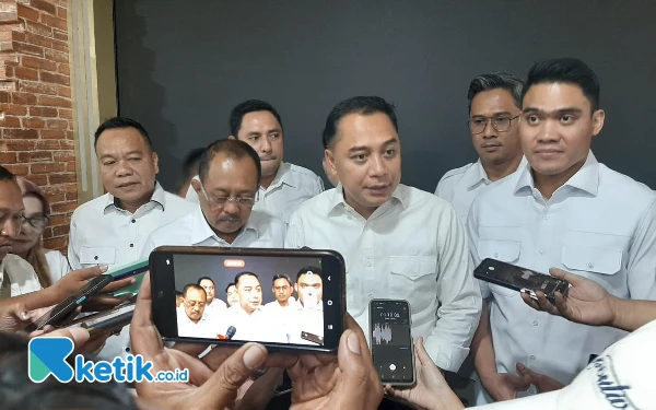 Thumbnail Mandat Prabowo, Gerindra Dukung Eri Cahyadi dan Armuji dalam Pilkada Surabaya