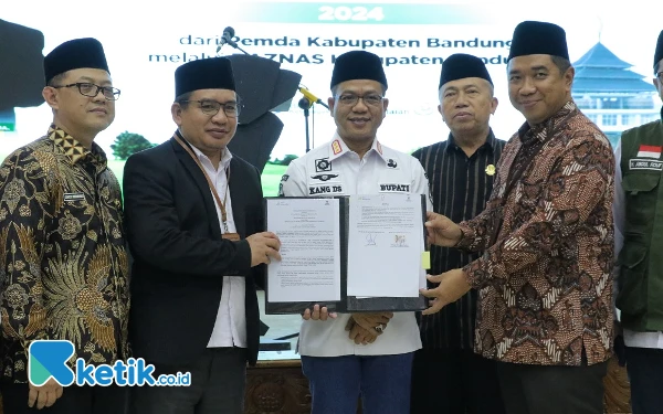 Realisasikan Rp1,3 Miliar untuk Insentif 1.070 Ustaz-Ustazah, Bupati Tekankan Pentingnya Big Data