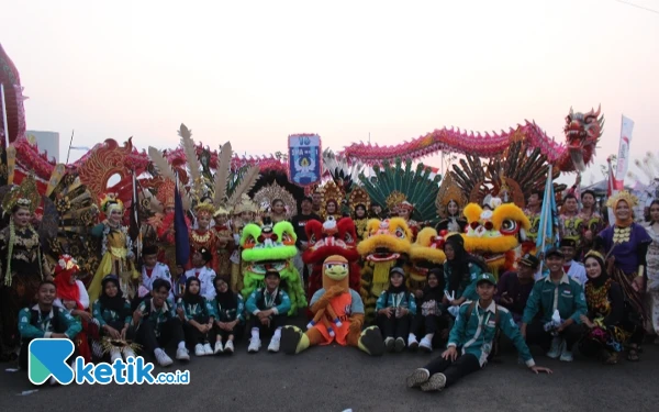 Foto Tim Karnaval SMA Negeri 1 Barat Magetan (Foto: SMAN 1 Barat Magetan for Ketik.co.id)