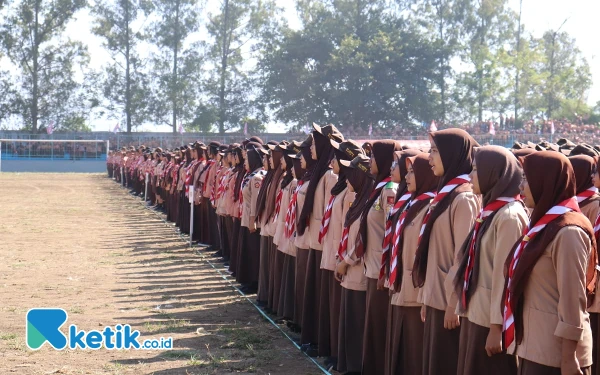 Thumbnail Berita - Ribuan Peserta Ikuti Upacara Hari Pramuka di Stadion Brantas Kota Batu