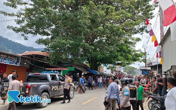 Thumbnail Polisi Tertibkan Pemuda 2 Desa di Halmahera Selatan yang Terlibat Baku Hantam