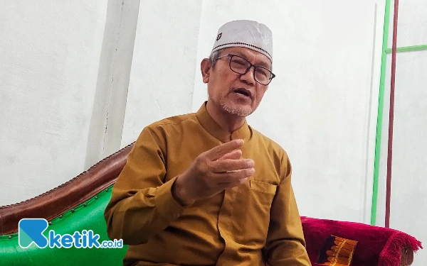 Foto Ketua Umum Yayasan STITA Al Bukhari Labuhanbatu, Dr H Bukhari Is MM Kons. (Foto: Joko/Ketik.co.id)