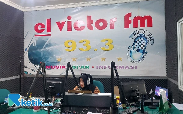 Thumbnail Radio dan Digitalisasi, Strategi El Victor 93,30 FM Bertahan di Tengah Persaingan