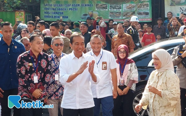 Thumbnail Jokowi Pastikan Tak Hadiri Penutupan PON Aceh-Sumut, Pilih Jadi Saksi Pernikahan Putra Khofifah di Surabaya