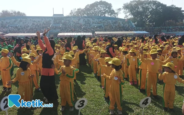 Thumbnail Berita - Ikuti Senam Gebyar Paud IGTKI, 5.821 Anak di Kota Malang Tampil Menggemaskan