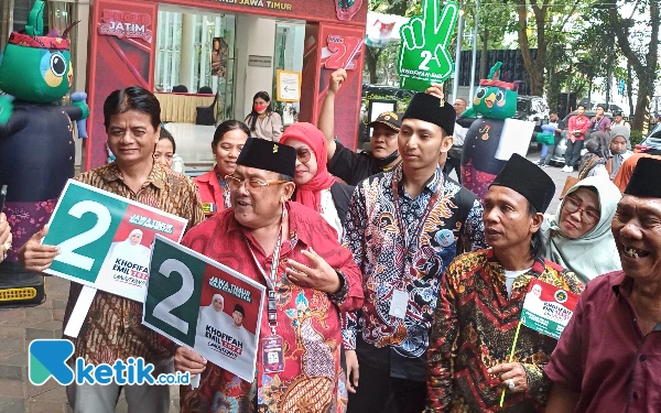 Hadiri Pembagian Nomor Urut Paslon Gubernur Jatim, Politisi PDIP Ini Malah Dukung Khofifah-Emil