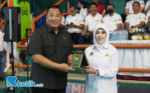 1.179 Atlet Bulu Tangkis Ramaikan Piala Kajati Jatim