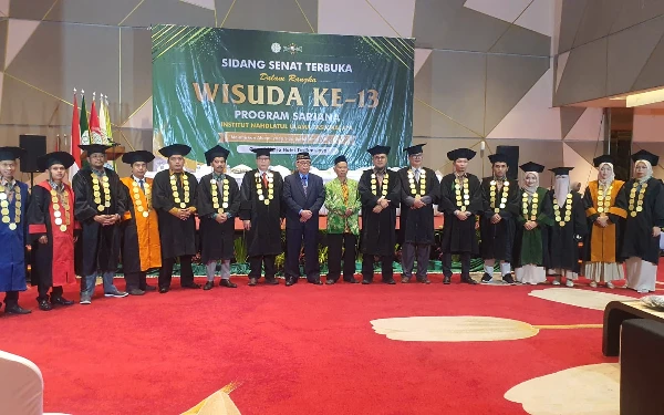 Foto Sidang Terbuka Wisuda Program Sarjana ke-XIII INU Tasikmalaya (Foto: Humas INU Tasikmalaya for Ketik.co.id)