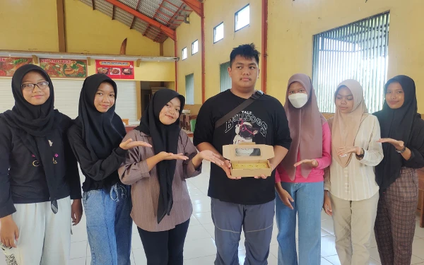 Banana Cake, Inovasi KUS Foodies SMAN 1 Turen dengan Beragam Varian Toping