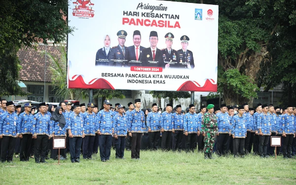 Foto Bertepatan dengan pelaksanaan upacara Hari Kesaktian Pancasila Selasa, 1 Oktober 2024 Pemkab sekaligus melaksanakan deklarasi netralitas ASN. (Foto: Humas Pemkab Sleman/Ketik.co.id)