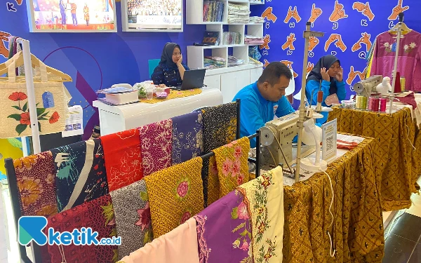 Foto Stand milik Dinsos Jatim di Jatim Fest 2024. (Foto: Shinta Miranda/Ketik.co.id)