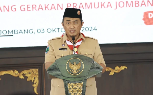 Foto Pj Bupati Jombang, Teguh Narutomo usai dilantik sebagai Ketua Majelis Pembimbing Cabang (Mabicab) Gerakan Pramuka Jombang masa bakti 2024-2025. (Foto: dok Kwarda Jatim)