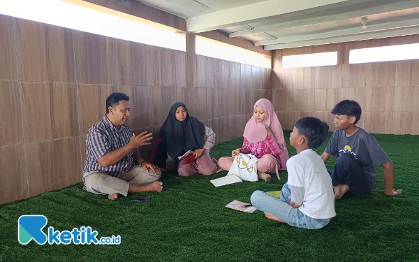 Thumbnail Tahfidz Qur'an dan English Camp Jadi Program Unggulan SMPIT Mutiara Ilmu Bangkalan