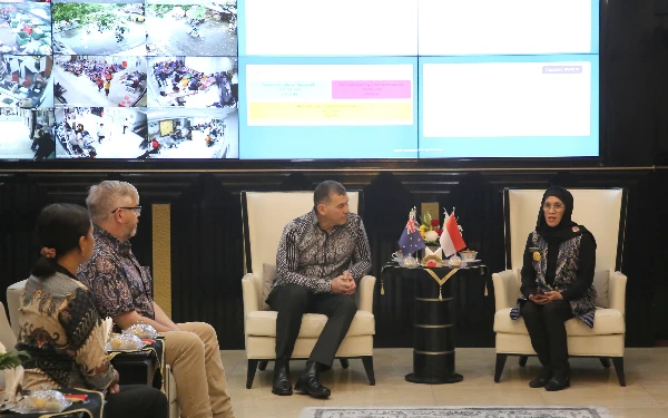 Foto Konjen Australia sepakat untuk mendukung program Pemkot Surabaya. (Foto: Diskominfo Surabaya)