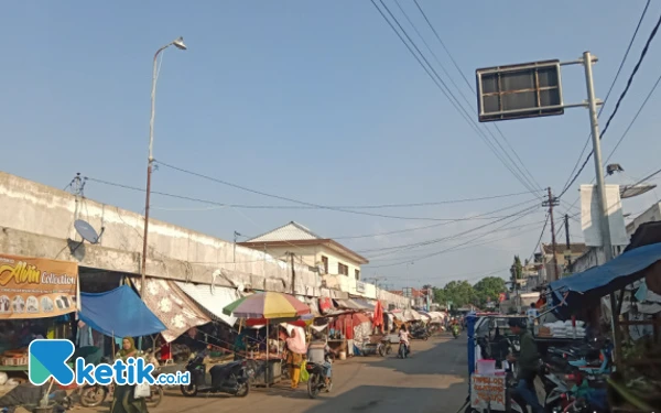 Foto Pasar Besuki, Kabupaten Situbondo, Jawa Timur. (Foto: Abdul Hakim/ketik.co.id)