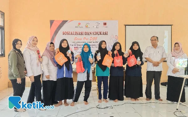 Foto Sosialisasi dan Edukasi Senia One EGG di SMKN 3 Sampang (Foto: Mat Jusi/Ketik.co.id).