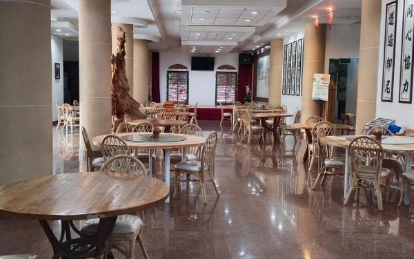 Foto Konsep Ballroom yang berbeda di Loving Life Restaurant. (Foto: Loving Life Restaurant)