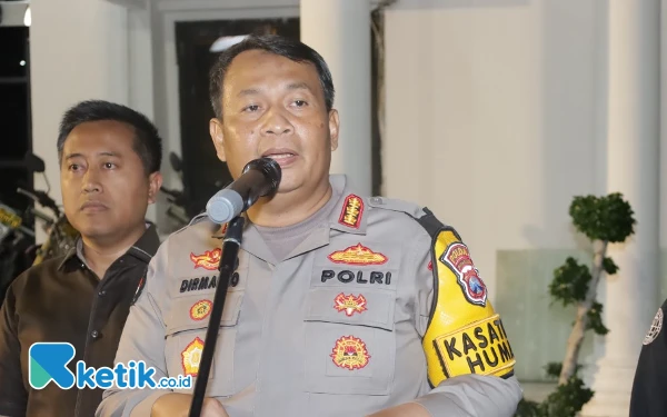 Foto Kabid Humas Polda Jatim Kombes Pol Dirmanto, Kamis, 14 November 2024. (Foto: Khaesar/Ketik.co.id)