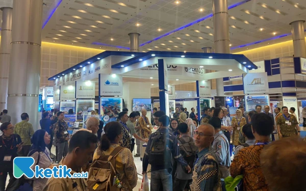 Foto Suasana pengunjung di Inamarine 2024 Surabaya. (Foto: Shinta Miranda/Ketik.co.id)