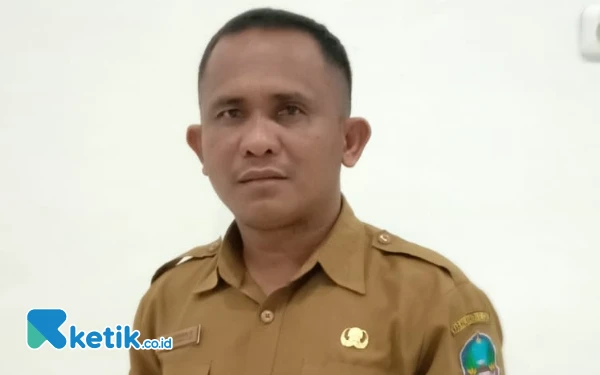 Foto Fadin Bahrudin Camat Kecamatan Obi (Foto Bar For Ketik.co.id)