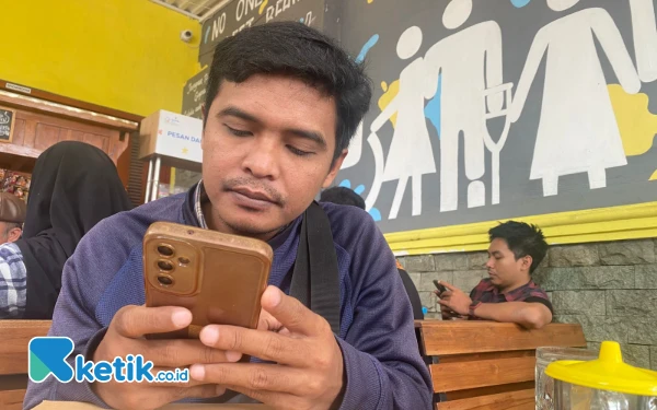 Foto Ilustrasi phubbing. (Foto: Shinta Miranda/Ketik.co.id)