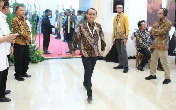 Thumbnail Berita - Indonesia Siap Tinggalkan Impor Solar, Fokus Implementasi Biodiesel B50