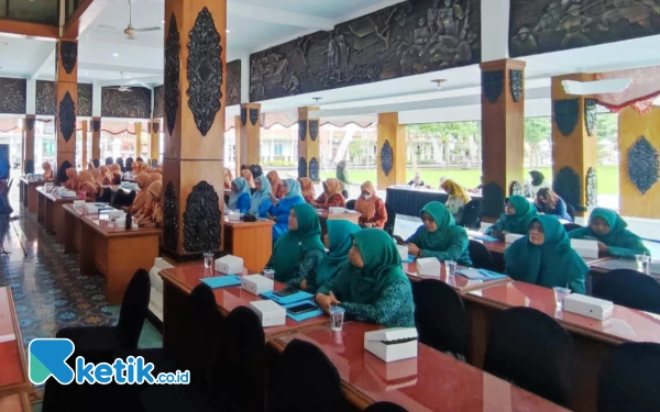 Foto Suasana seminar kesehatan bersama puluhan peserta dari berbagai lintas organisasi/lembaga. (Foto: Al Ahmadi/Ketik.co.id)