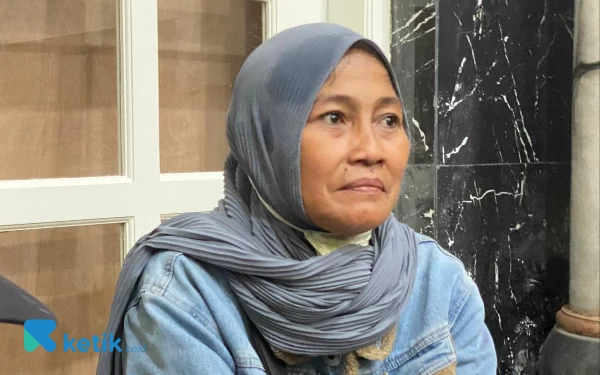 Ibu Korban Tragedi Kanjuruhan: 135 Nyawa Melayang, Kok Hanya 5 Terdakwa?