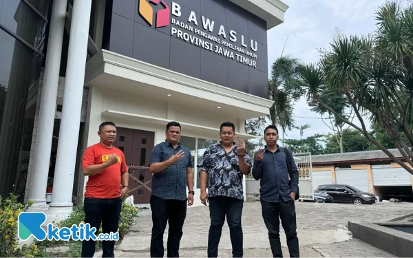 Thumbnail Berita - Lapor Bawaslu Jatim, Gunawan Center Temukan Indikasi Suara PDIP Malang Raya Dicuri