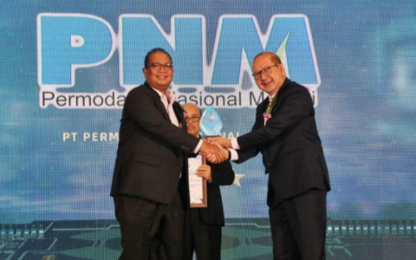 Thumbnail Top, PNM Boyong 3 Penghargaan Digital Teknologi dan Inovasi 