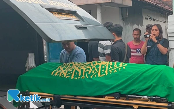 Thumbnail Berita - Anak Aniaya Ayah hingga Tewas di Sidoarjo, Ternyata Punya Riwayat Depresi