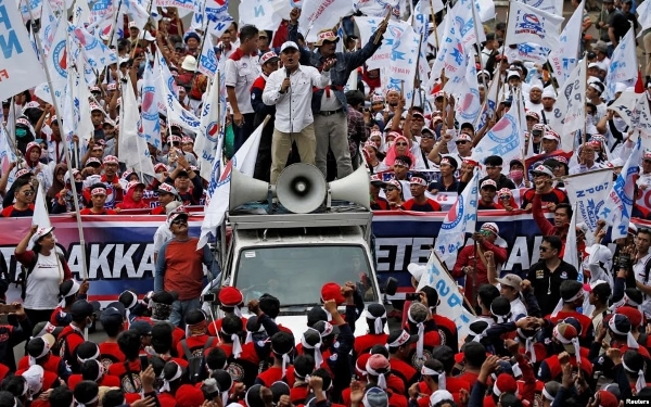 Thumbnail Peringati May Day, 20 Ribu Buruh Longmarch Menuju Surabaya, Hindari Jalan Ini