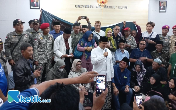 Thumbnail Berita - Anies Disebut Sepakat Gandeng Cak Imin Jadi Cawapres, Demokrat: Pengkhianatan!