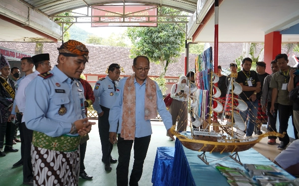 Kemenkumham Jatim Ajak Masyarakat Beli Karya Napi