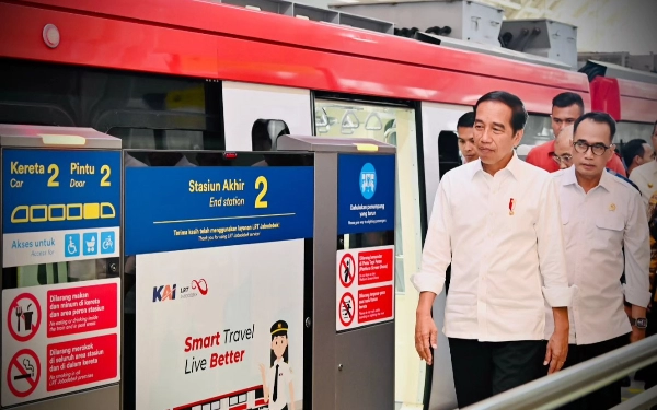 Resmikan LRT Jabodebek, Jokowi Ingin Masyarakat Beralih ke Transportasi Massal