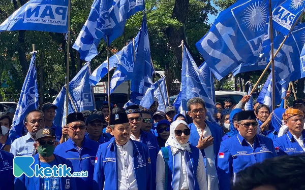 50 Bacaleg PAN Daftarkan Diri ke KPU Surabaya 