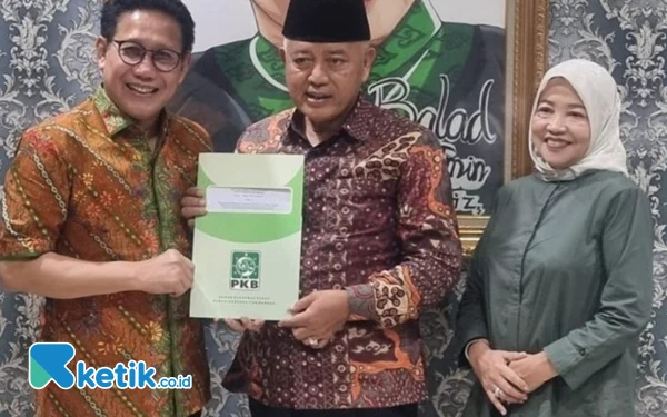 Daftar Hari Kedua, Paslon Sanusi-Lathifah Hingga Kini Diusung 4 Parpol di Pilbup Malang