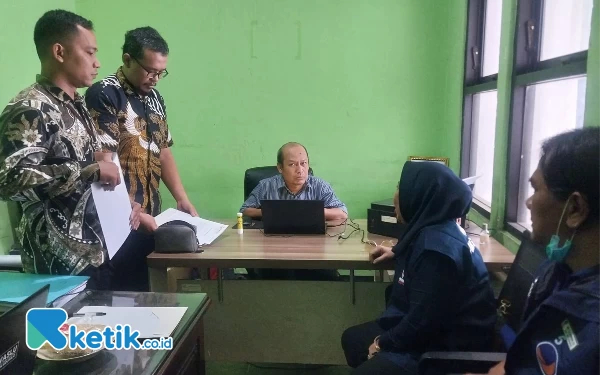 Thumbnail Bawaslu Sidoarjo Panggil Caleg yang Lapor Diperas Panwascam, Begini Proses Klarifikasinya