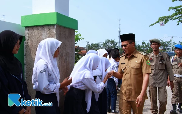 Pemkab Bandung Salurkan Hibah Rp12,7 Miliar untuk 120 MI