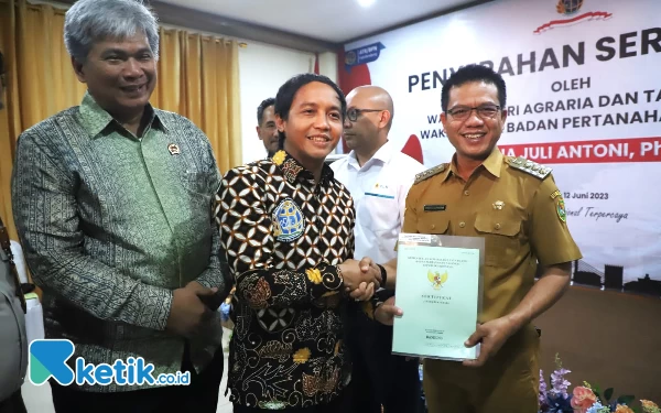 Bupati Bandung Targetkan 1,2 Juta Bidang Tanah Tersertifikasi di 2024