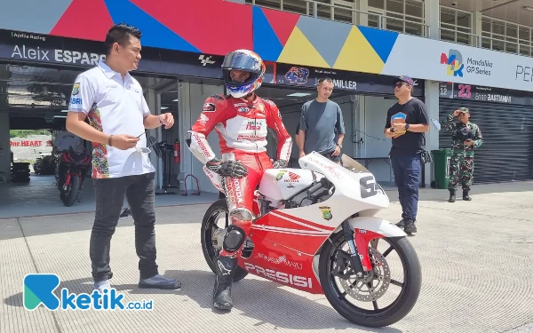 Mengenal Sosok Kiagus Firdaus, Jeme Pagaralam Manajer Rider Moto3 GP Mario Aji (1)