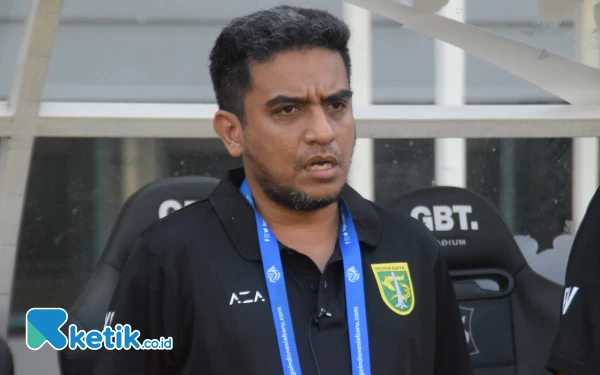 Ingin Permanenkan Uston Nawawi, Persebaya Surati PSSI dan LIB